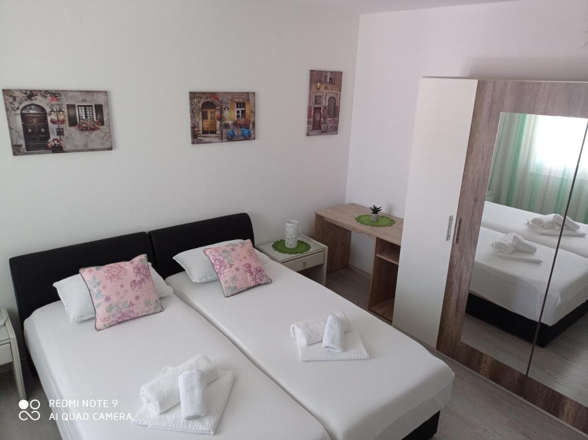 Ferienwohnung Simb Split Exterior foto